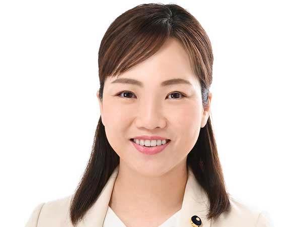 埼玉県議会議員 こんの桃子